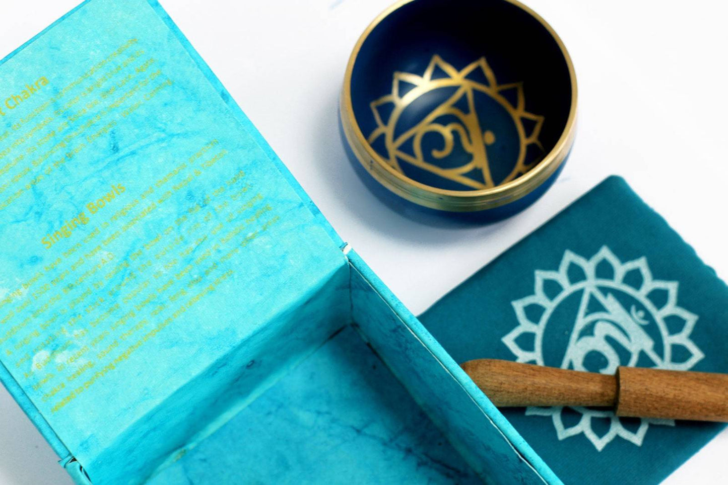 Chakra Singing Bowl – Throat - Crystal Nest