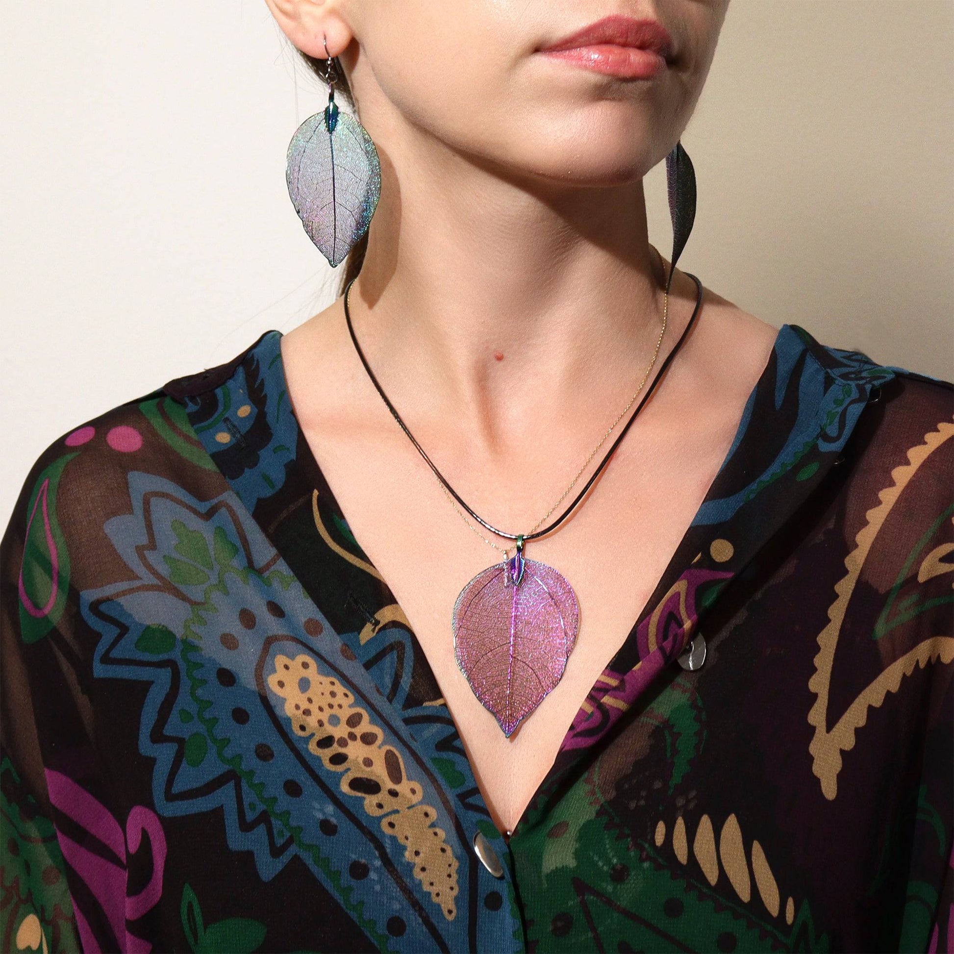 Real Leaf Necklace - Iridescent - Crystal Nest