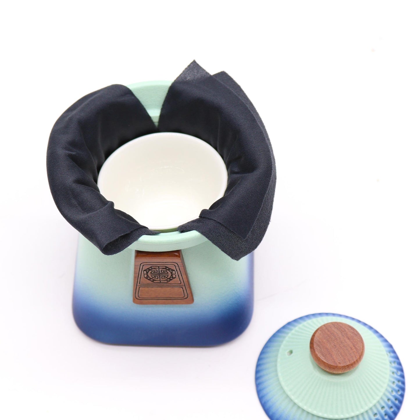 Blue Heaven Travel Teapot & Cup Set - Crystal Nest