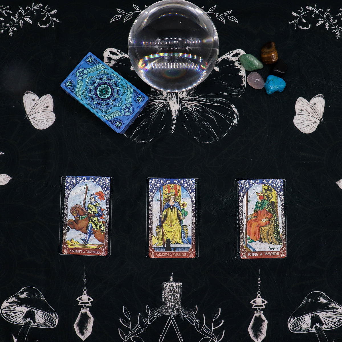 Witch’s Garden Tarot & Oracle Card Reading Cloth - Crystal Nest
