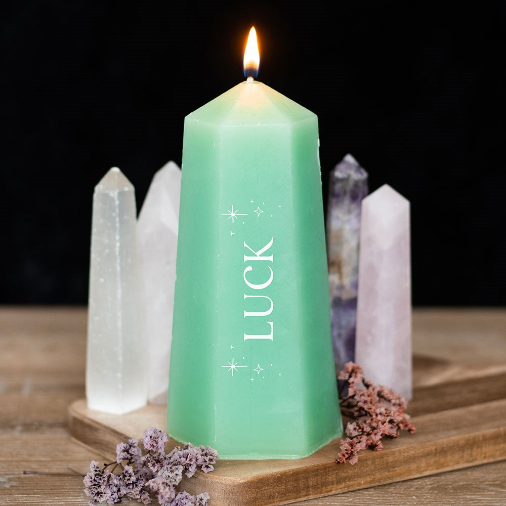 Luck Crystal Candle with Rough Green Aventurine - Crystal Nest