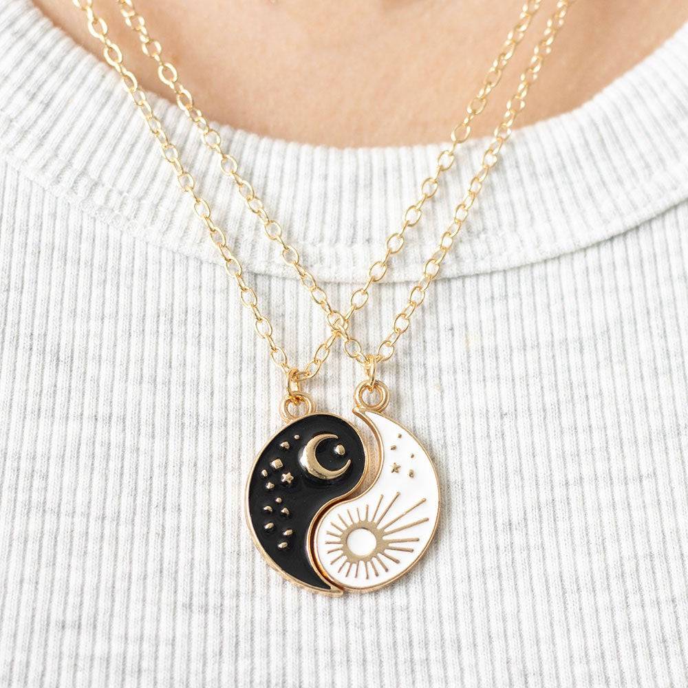 Yin Yang Best Friend Pendant Necklace Set - Crystal Nest