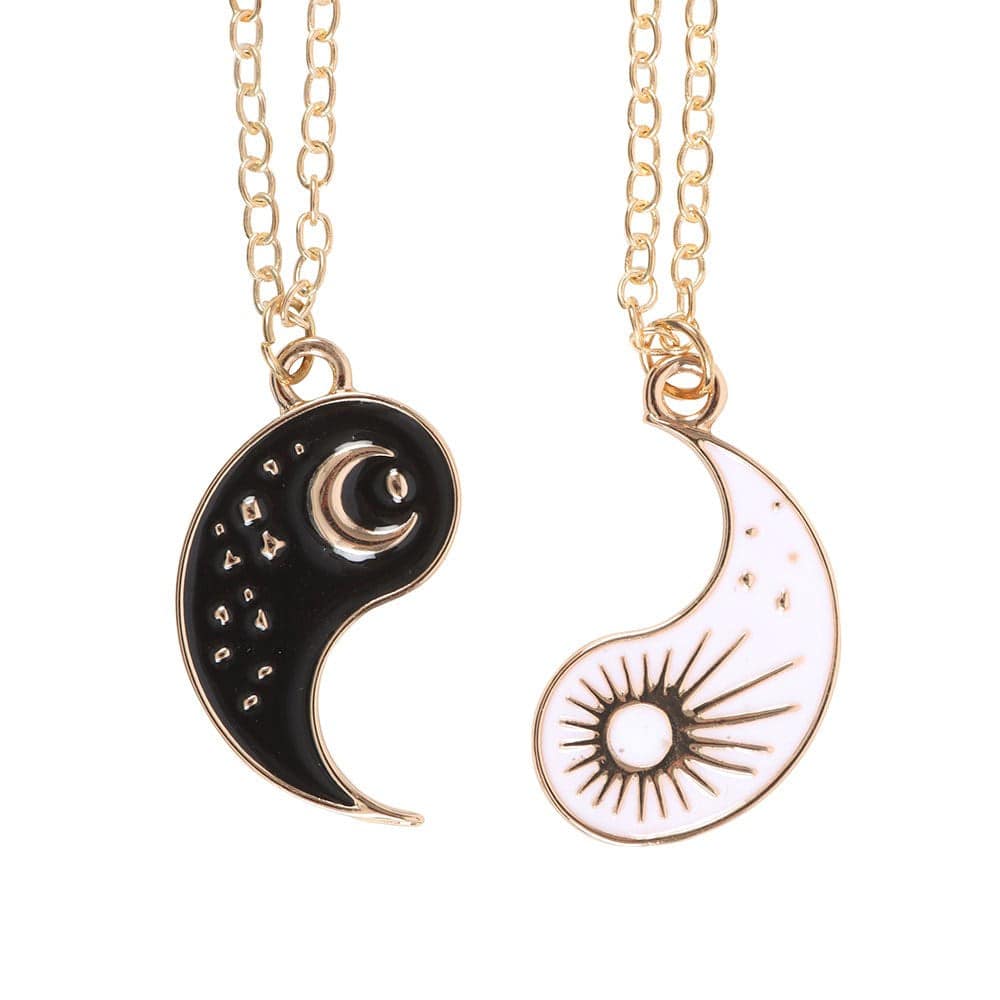 Yin Yang Best Friend Pendant Necklace Set - Crystal Nest
