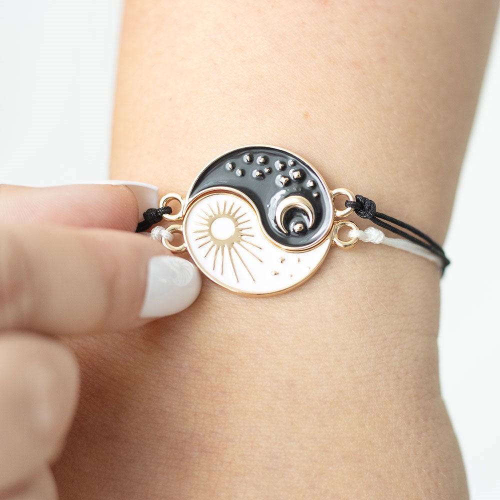 Yin Yang Best Friend Bracelet Set - Crystal Nest
