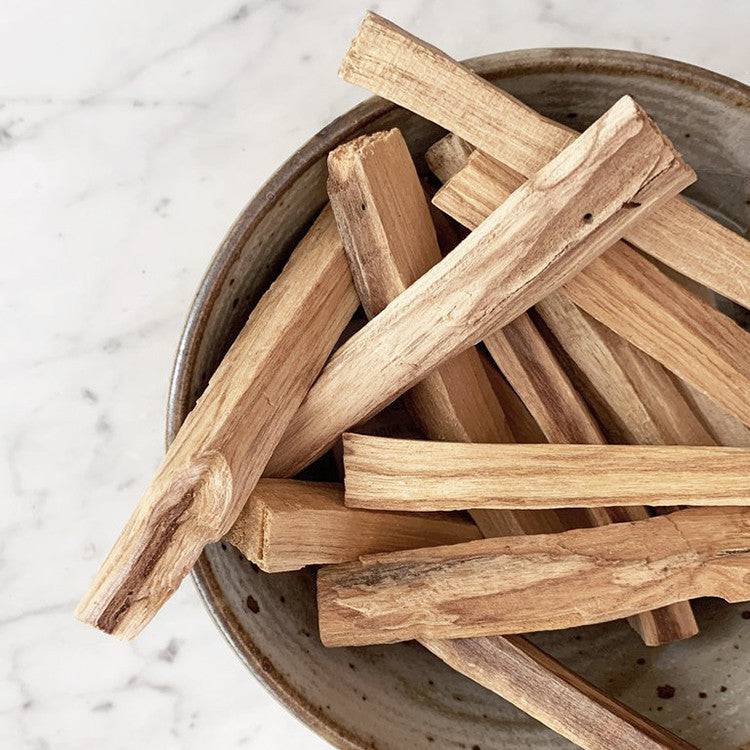 Green Tree Palo Santo Sticks (5-8 Sticks) - Crystal Nest
