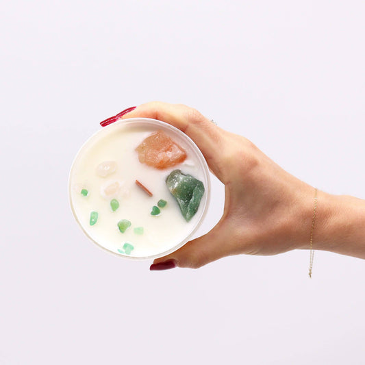 Heart Chakra Crystal Soy Candle - Embrace Love and Harmony - Crystal Nest