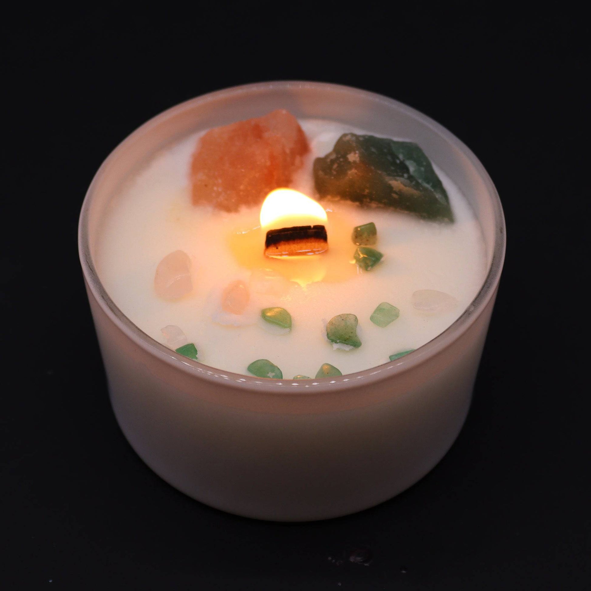 Heart Chakra Crystal Soy Candle - Embrace Love and Harmony - Crystal Nest