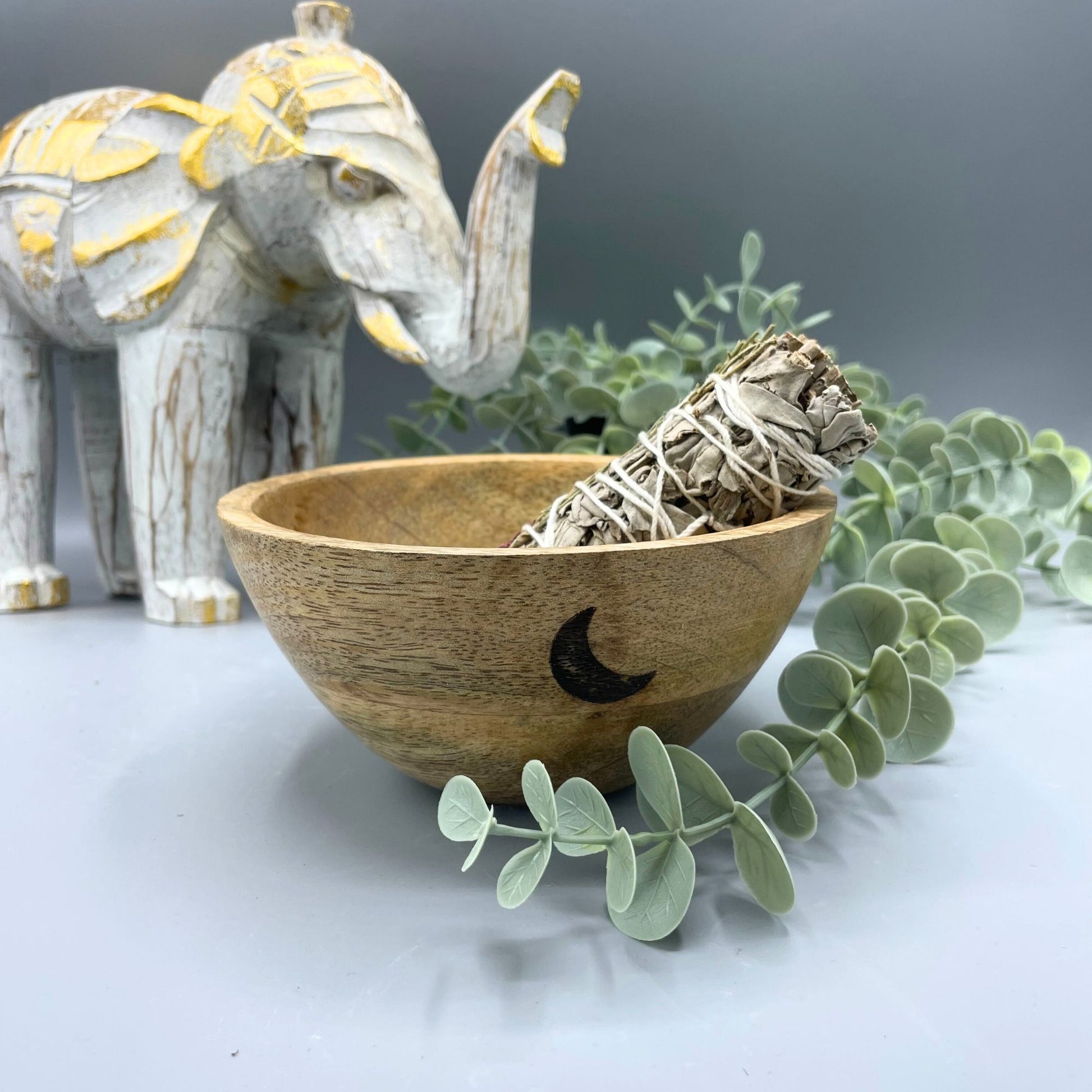 Wooden Smudge & Ritual Offerings Bowl - Three Moons - Crystal Nest