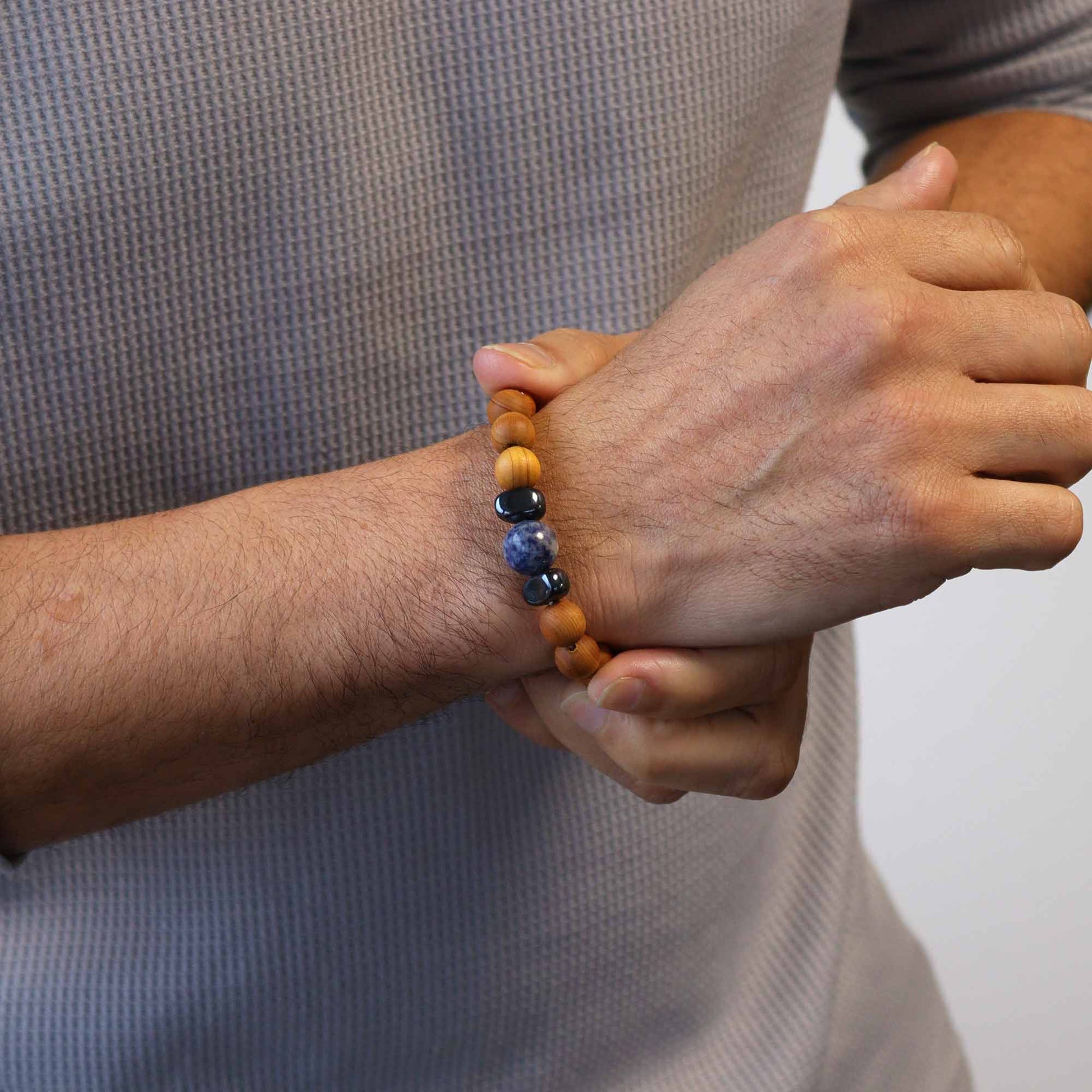 Cedarwood & Sodalite Throat Chakra Bracelet - Crystal Nest