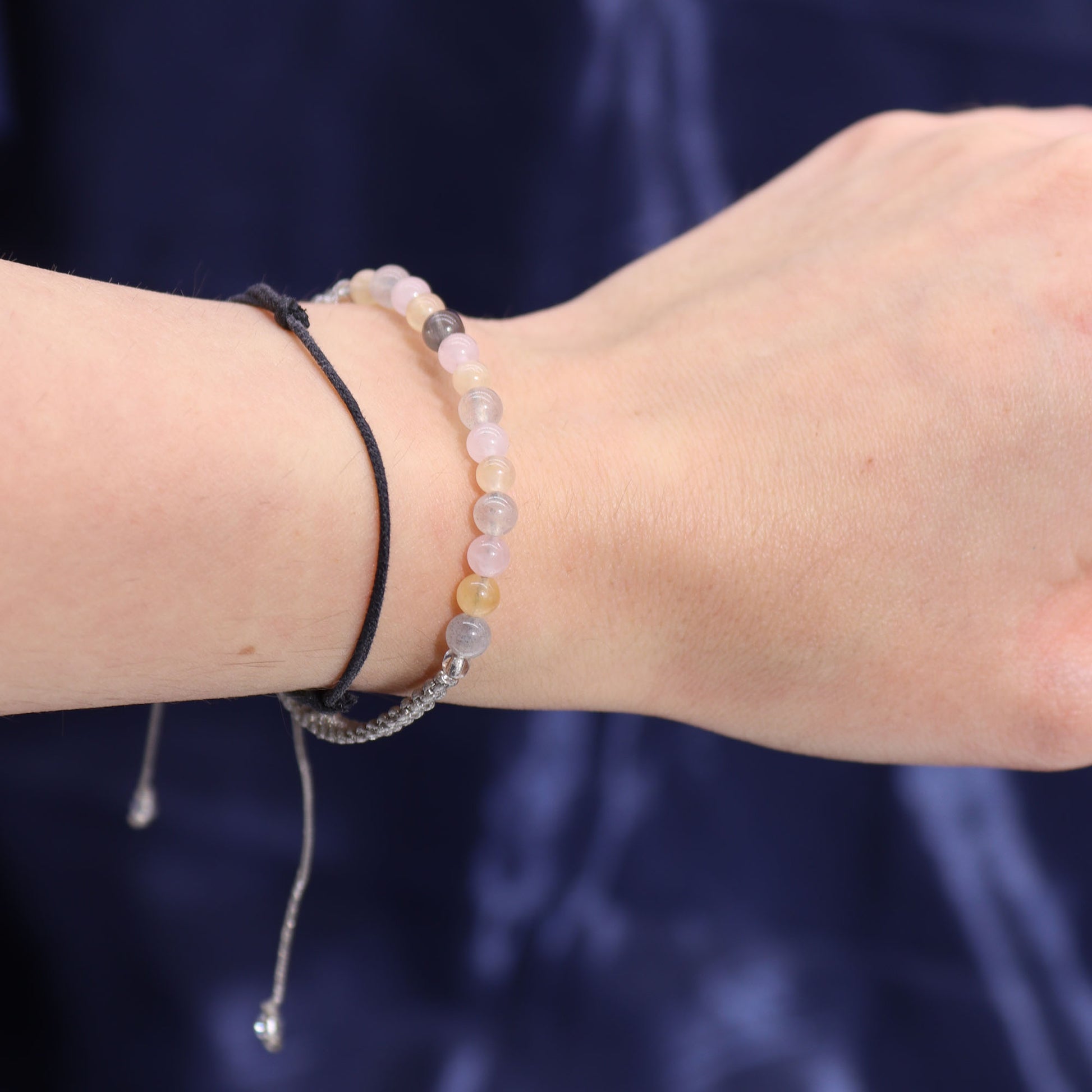 Gemini Zodiac Crystal Candle with Gemstone Bracelet - Crystal Nest