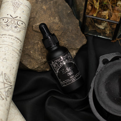 Eclipse Oud Perfume Oil | Oud, Spice & Amber Unisex Ritual Fragrance | 30ml - Crystal Nest