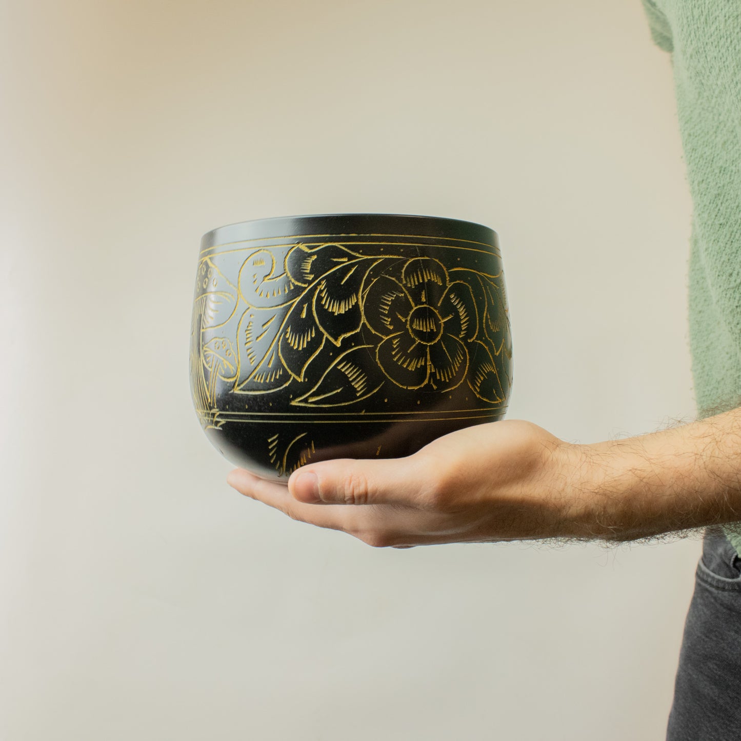 Magic Gold Mushroom Cauldron Singing Bowl 15cm | Meditation Bowl with Optional Striker - Crystal Nest