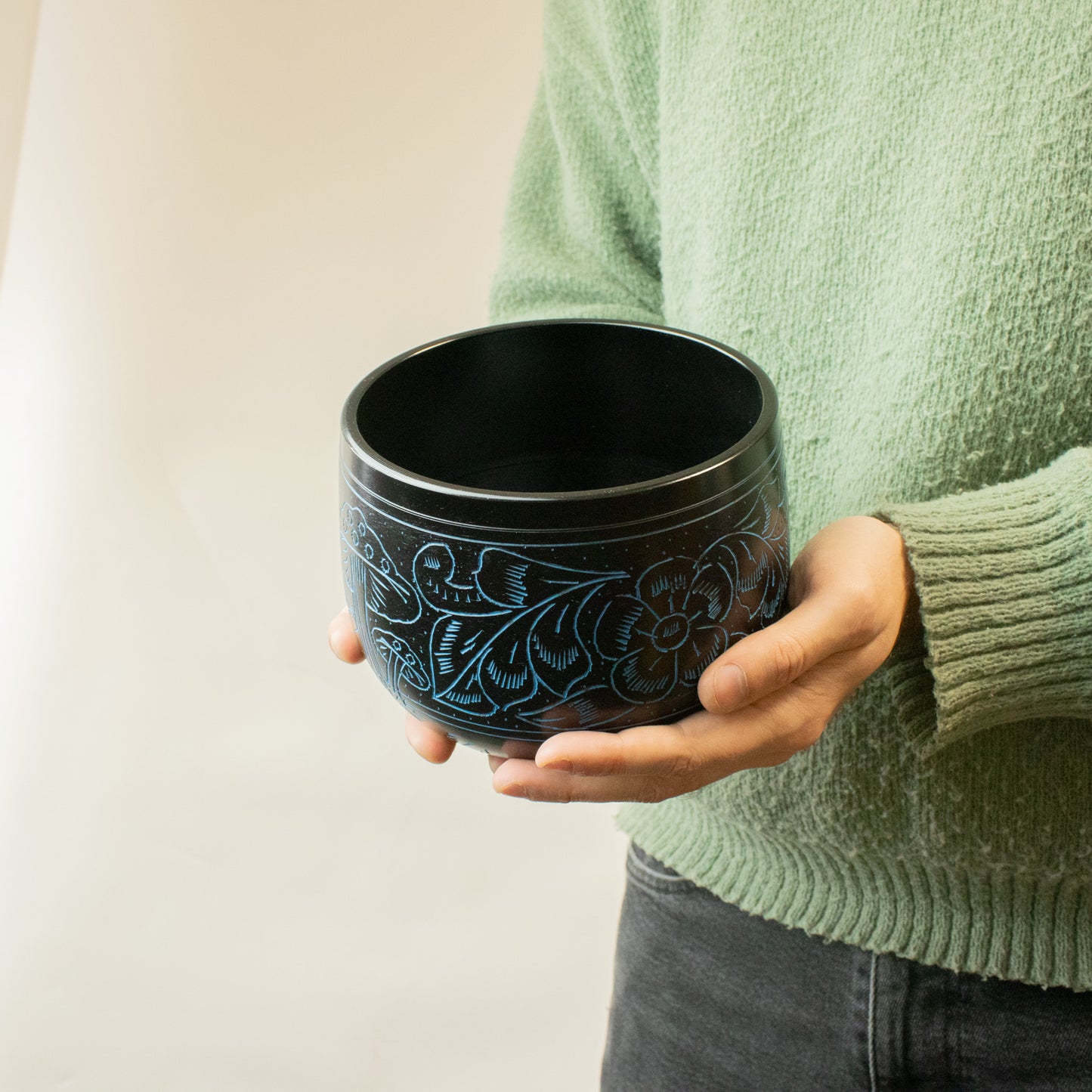 Magic Blue Mushroom Cauldron Singing Bowl 15cm | Meditation Bowl with Optional Striker - Crystal Nest