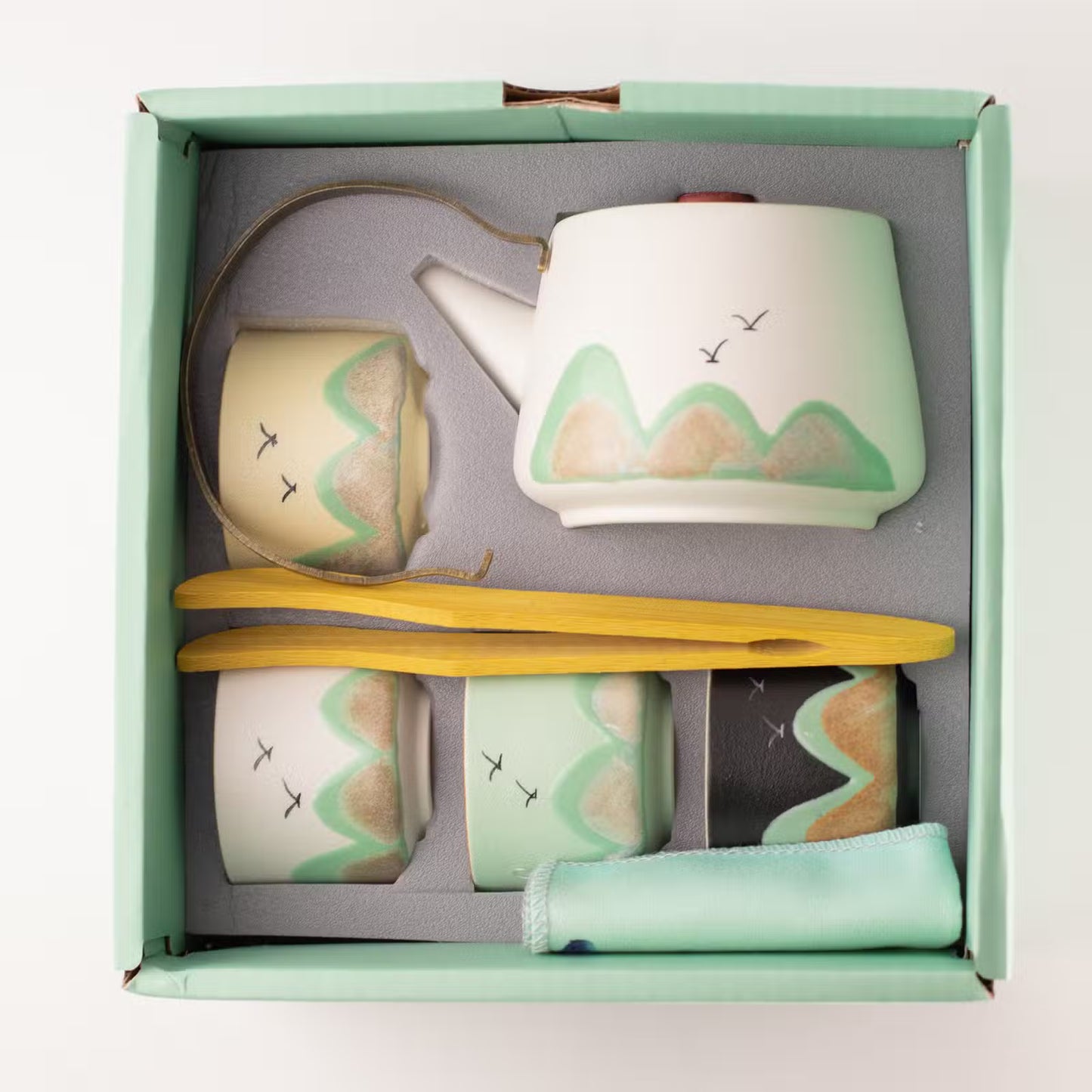 Japanese Tea Ceremony Set | Ceramic Teapot & Cup Gift Set
