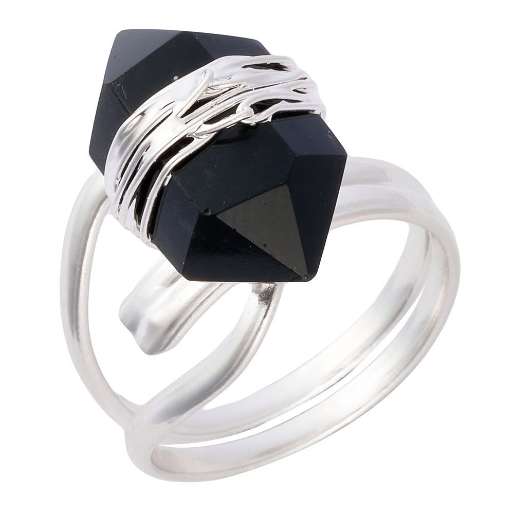 Onyx Crystal Point Ring - Crystal Nest