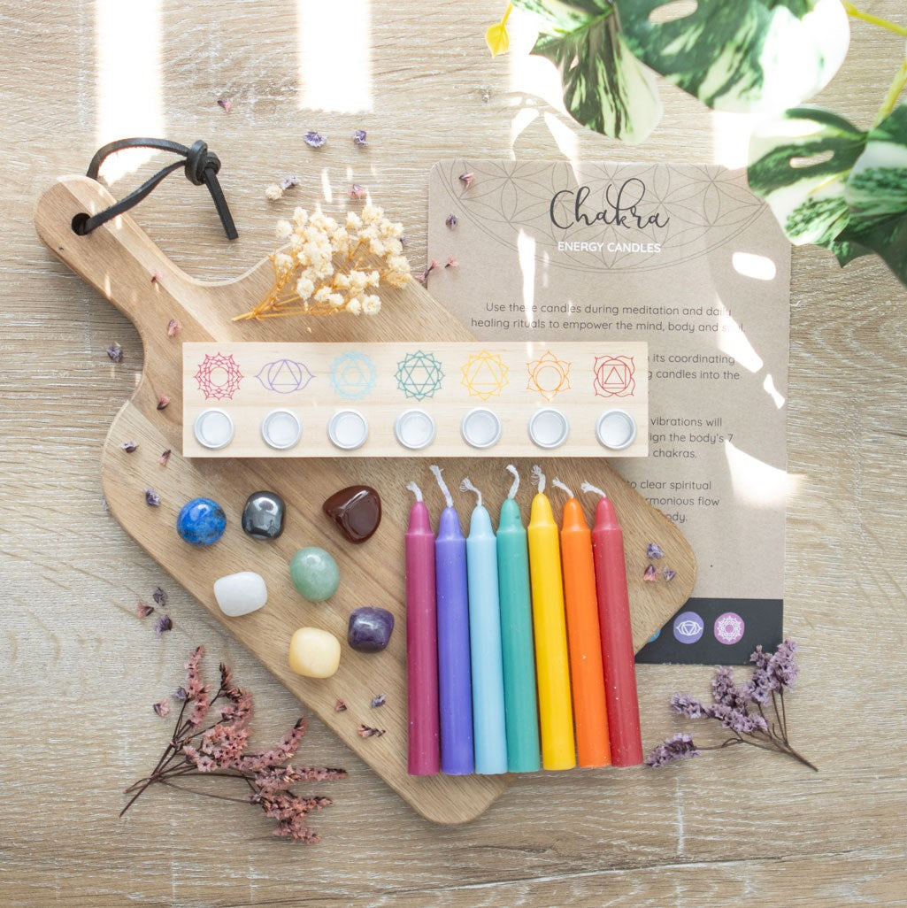 Chakra Energy Candle and Crystal Gift Set - Crystal Nest
