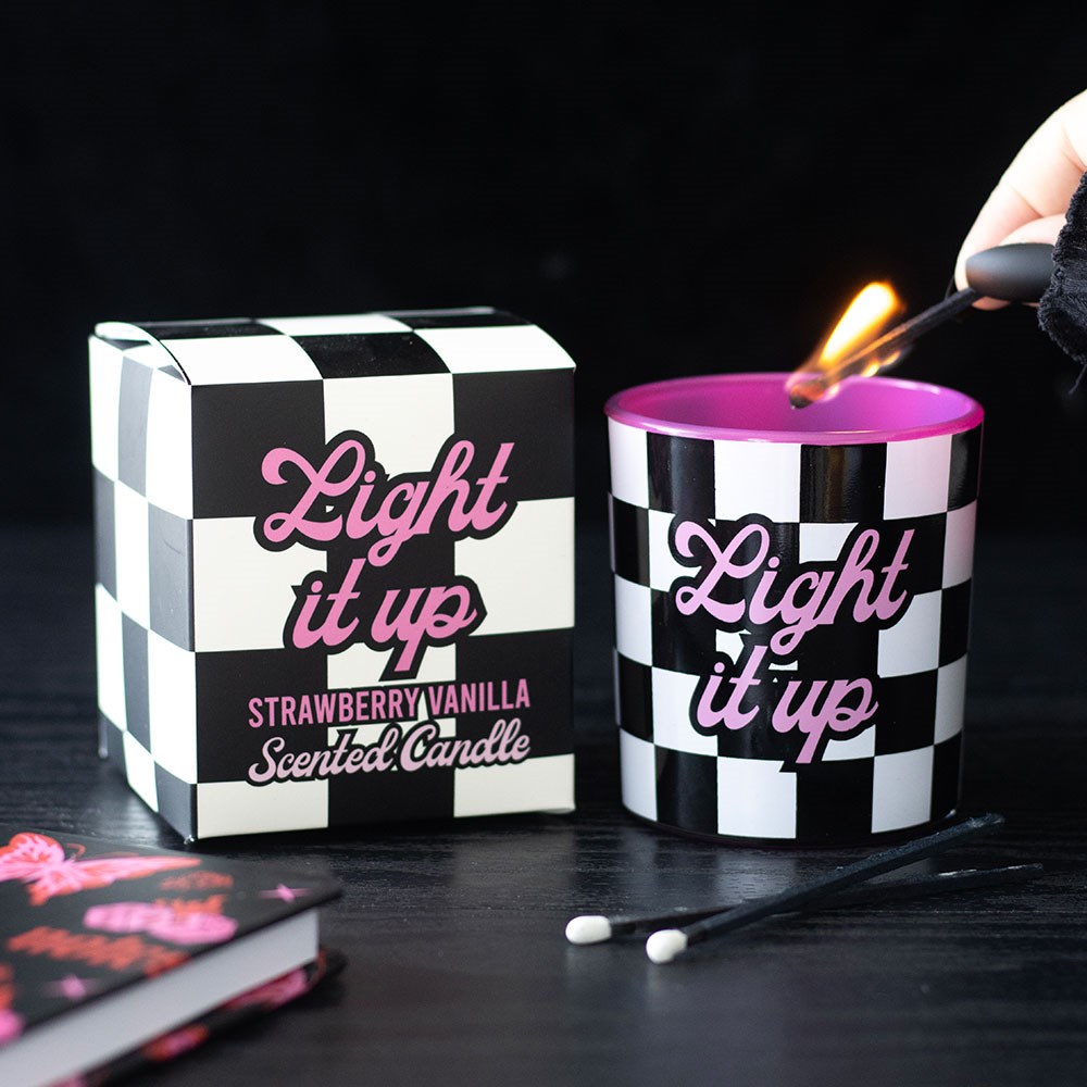 Light It Up Strawberry & Vanilla Scented Candle