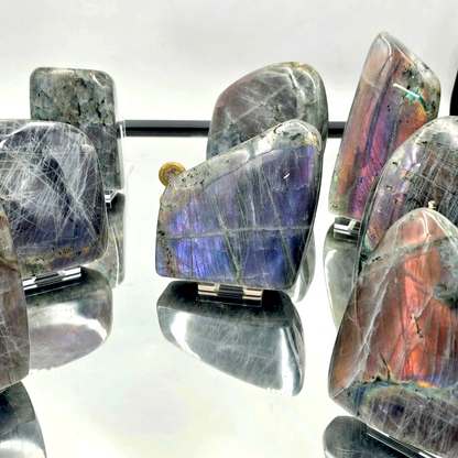 Purple Labradorite Crystal Freeform | 600–700g - Crystal Nest